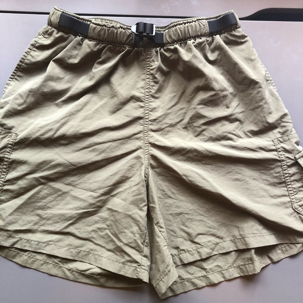Columbia Cargo Shorts ( With belt ! )